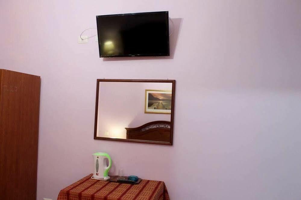Roma Castle Termini Hotel Buitenkant foto